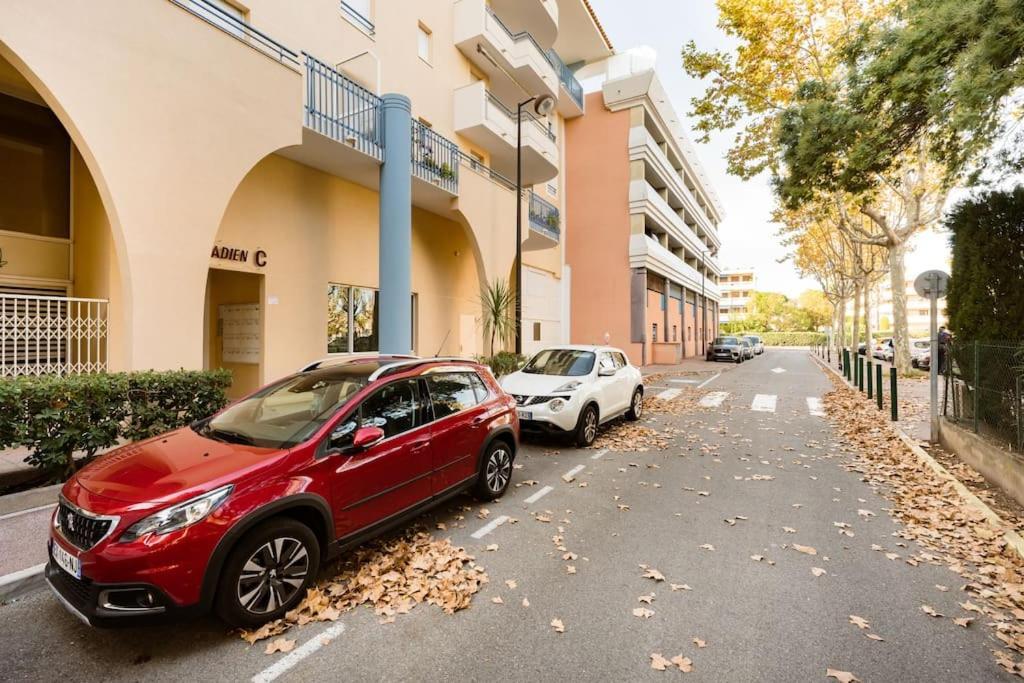 Port-Frejus, Le Paladien, Appartement 2 Pieces Climatise, Terrasse & Parking Екстер'єр фото