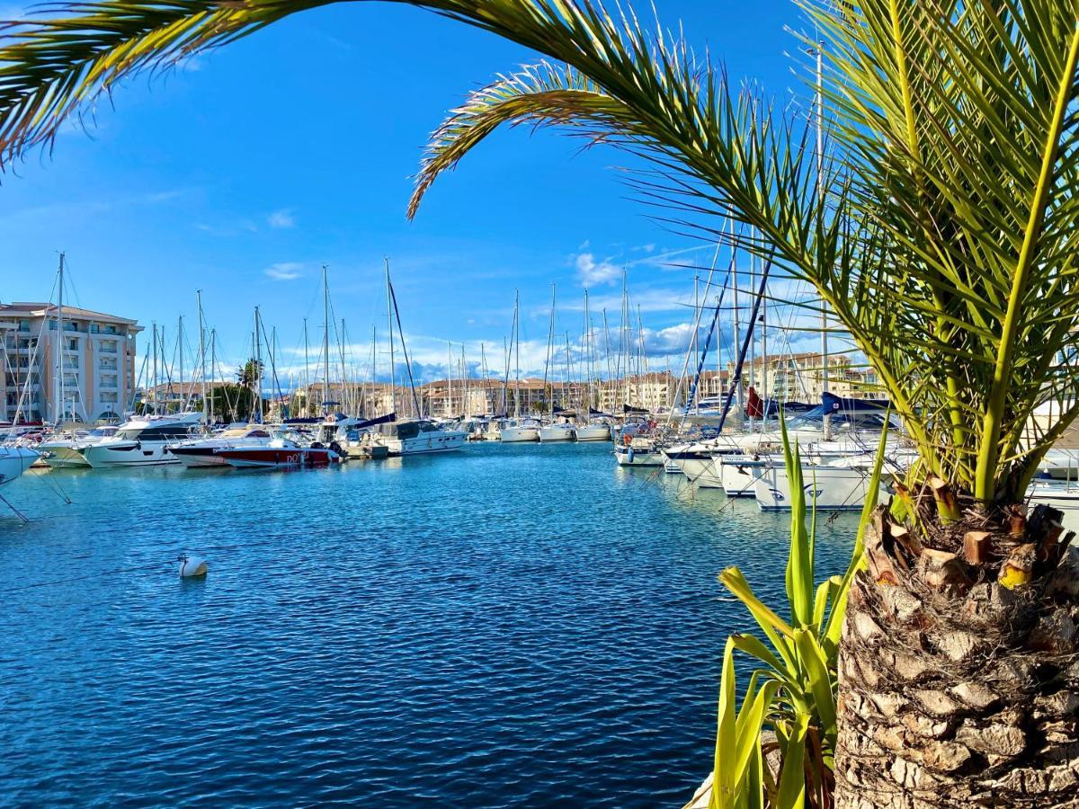 Port-Frejus, Le Paladien, Appartement 2 Pieces Climatise, Terrasse & Parking Екстер'єр фото